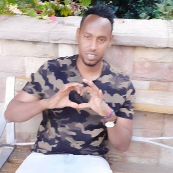 Meet your Posher, Ridwaan - Picture 1 of 1